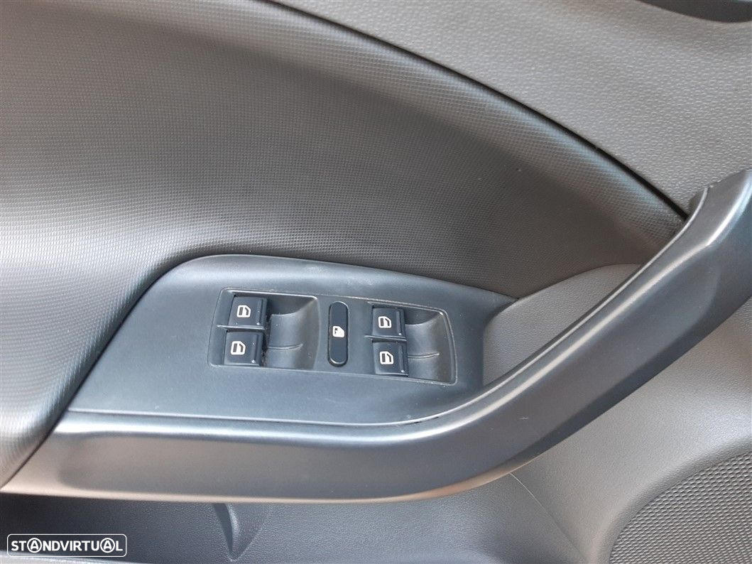 SEAT Ibiza ST 1.6 TDI Reference DPF - 24