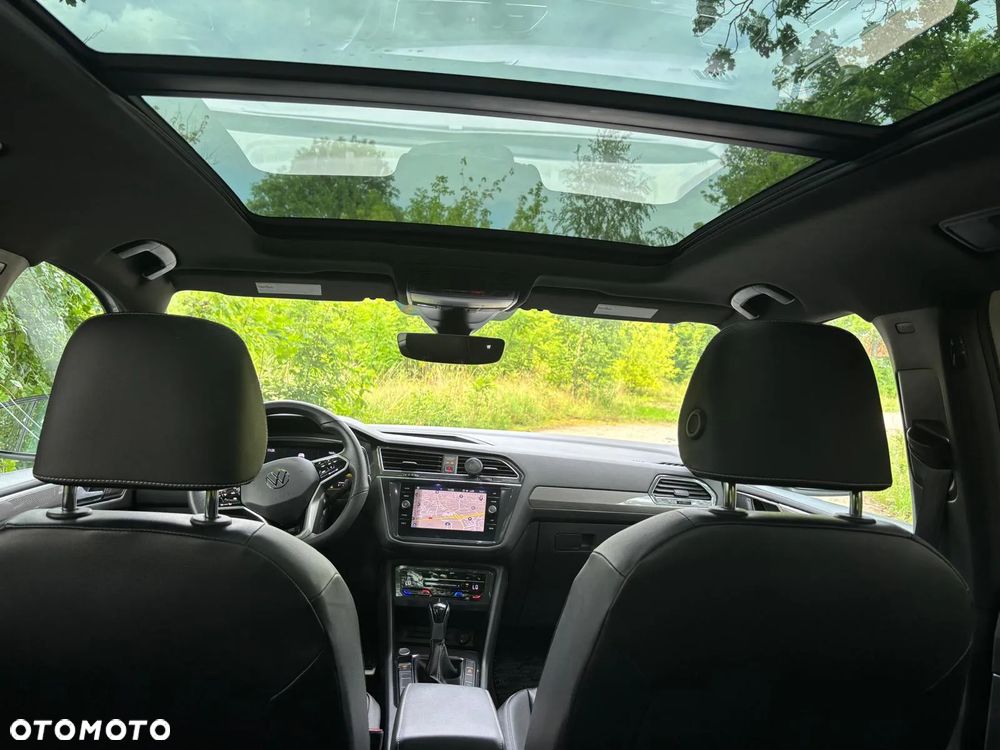 Volkswagen Tiguan - 11