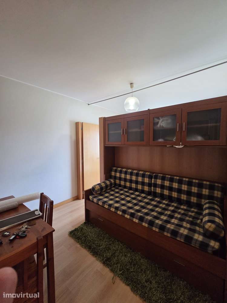 Apartamento T1 Mobilado com lugar Garagem - Grande imagem: 5/8