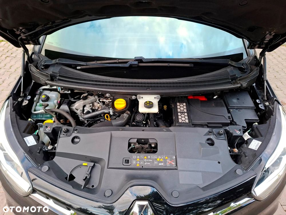 Renault Scenic ENERGY TCe 140 LIMITED - 17
