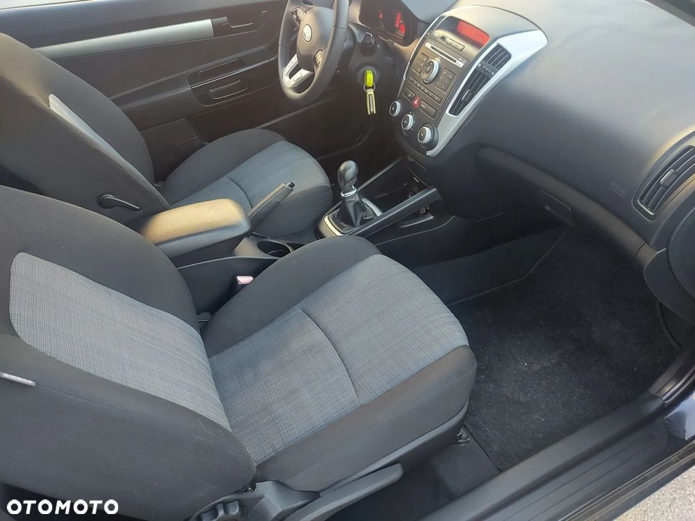 Kia ProCeed 1.4 Comfort - 14