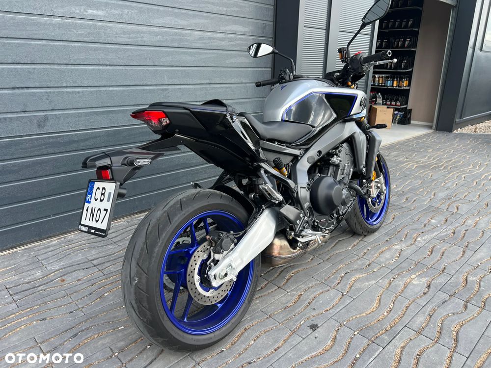 Yamaha MT - 9