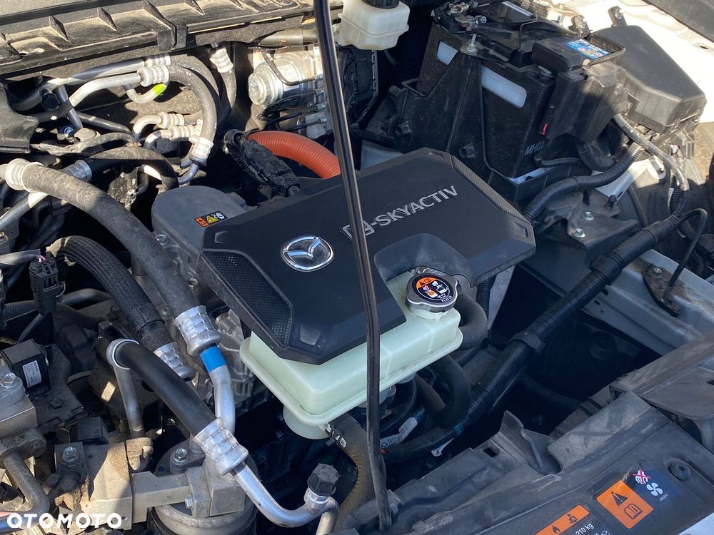 Mazda MX-30 e-SKYACTIV - 7