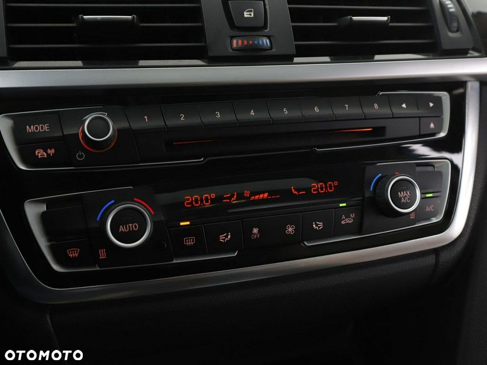 BMW Seria 4 418d Luxury Line - 28