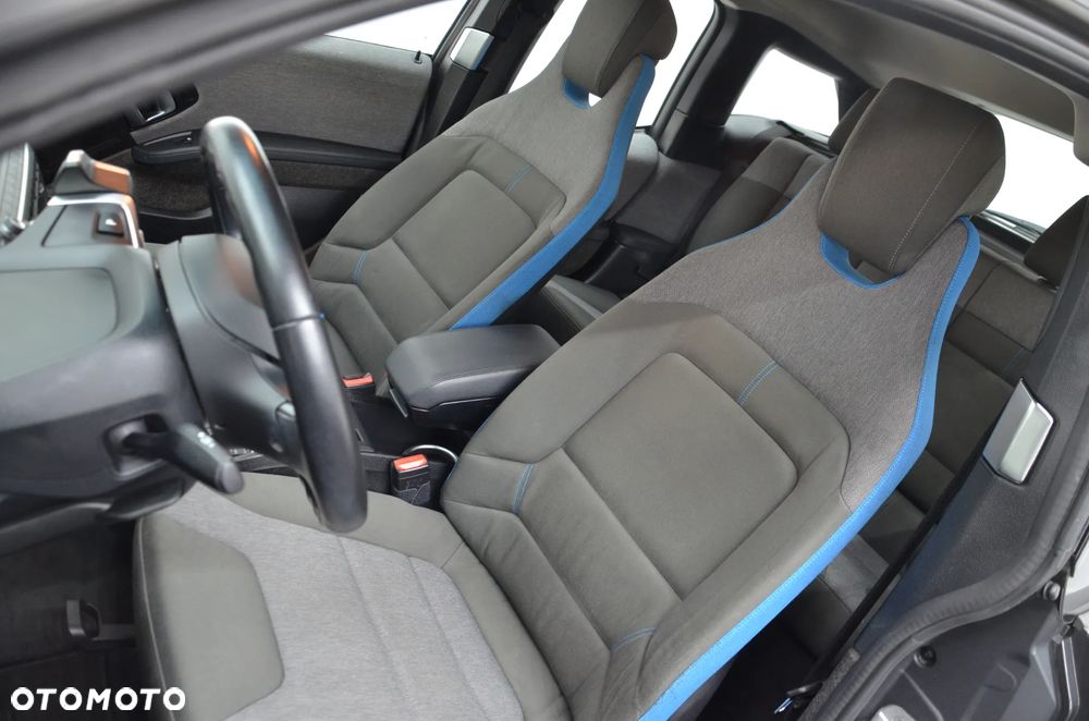 BMW i3 (60 Ah) - 10