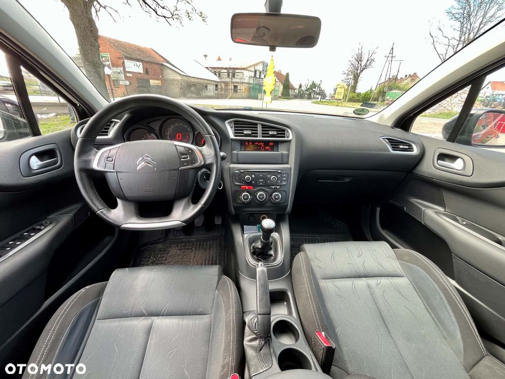 Citroën C4 VTi 120 Exclusive - 9