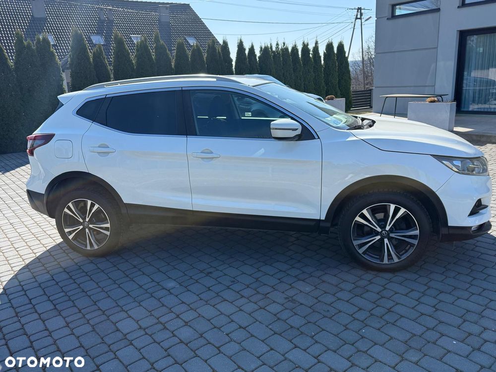 Nissan Qashqai - 12