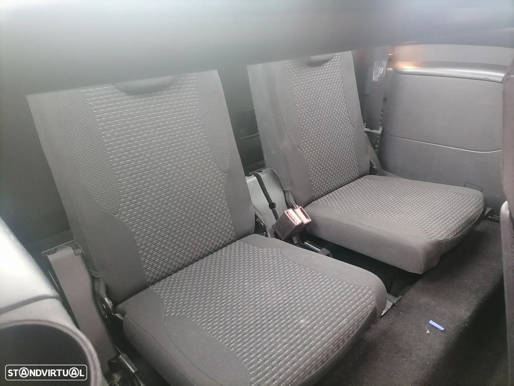 Citroën C4 Grand Picasso 1.6 e-HDi FAP EGS6 (7L) Exclusive - 10