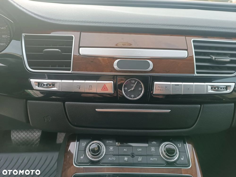 Audi A8 4.2 FSI L Quattro - 14