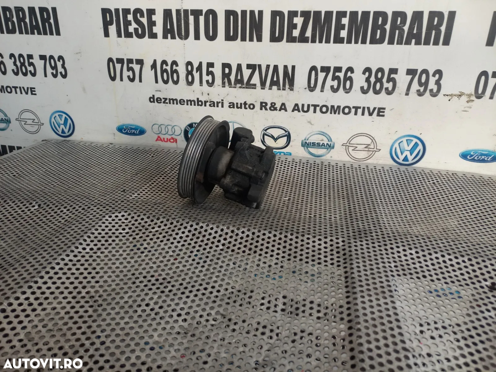 Pompa Servo Servodirectie Audi A6 4F C6 A5 A4 B7 Q7 A8 D3 Vw Phaeton 2.7 Tdi 3.0 Tdi Cod 4FA An 200 - 4
