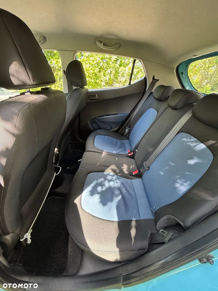 Hyundai i10 - 30