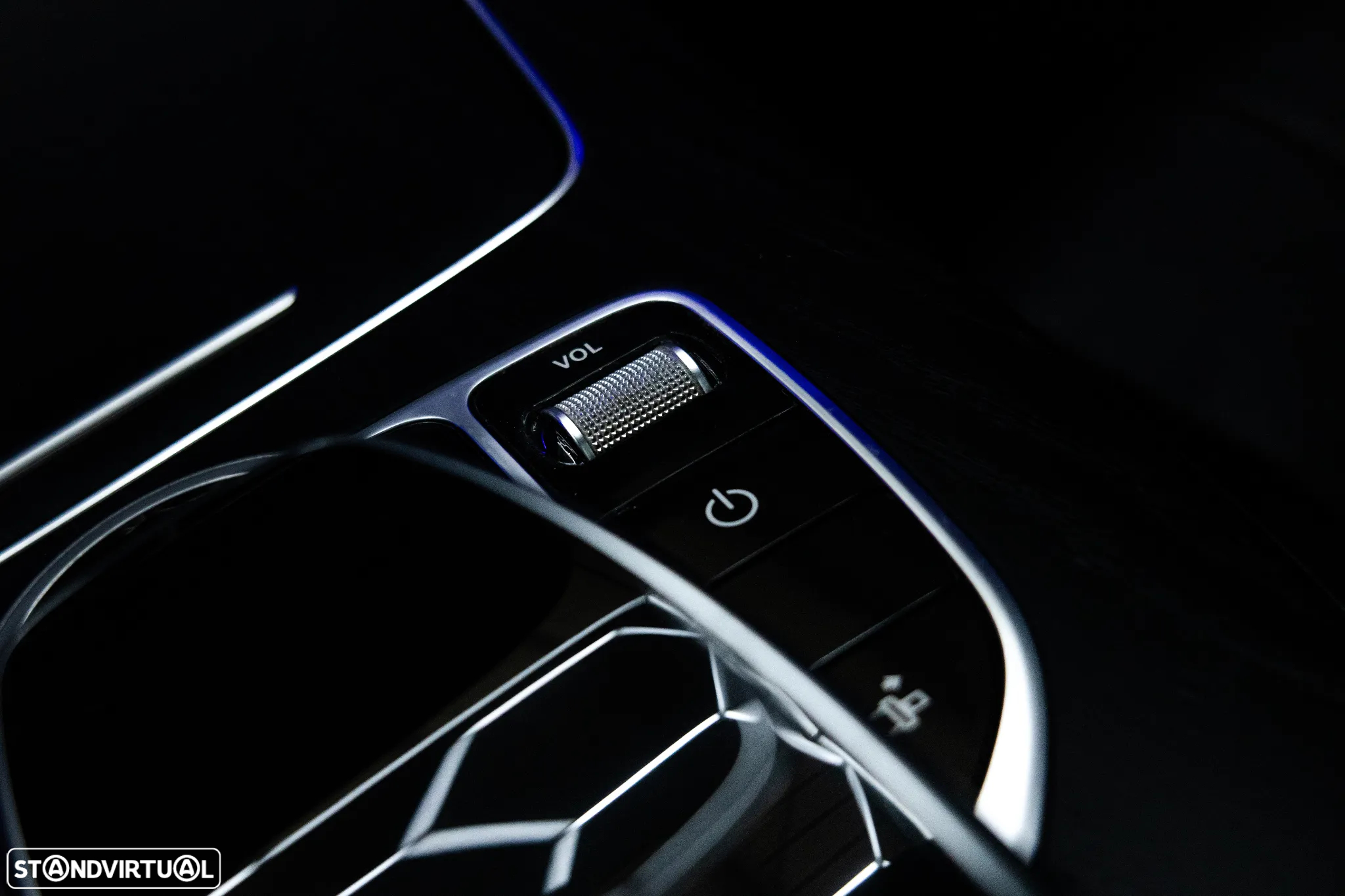 Mercedes-Benz E 220 d AMG Line - 30