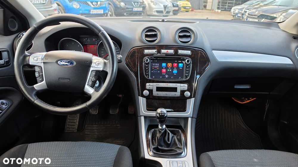 Ford Mondeo - 16