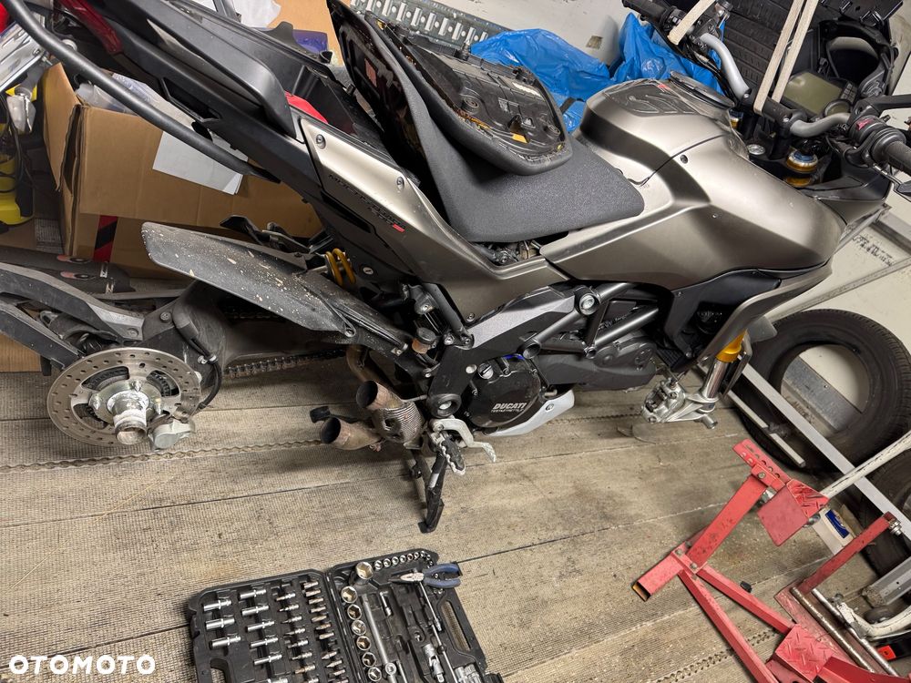 Ducati Multistrada - 13