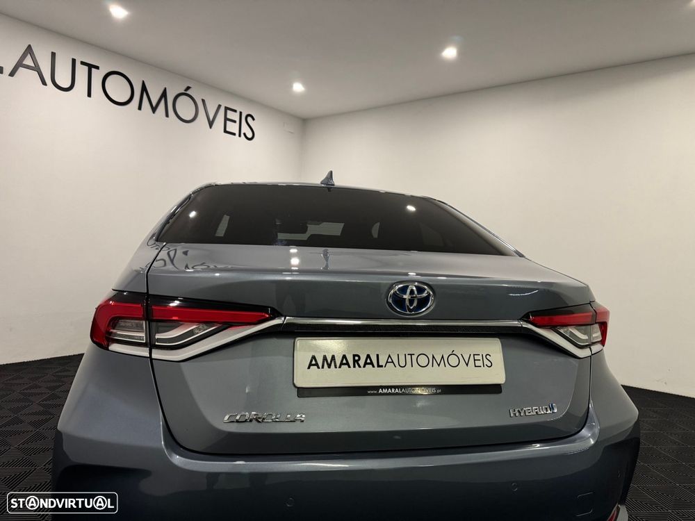 Toyota Corolla 1.8 Hybrid Exclusive - 16