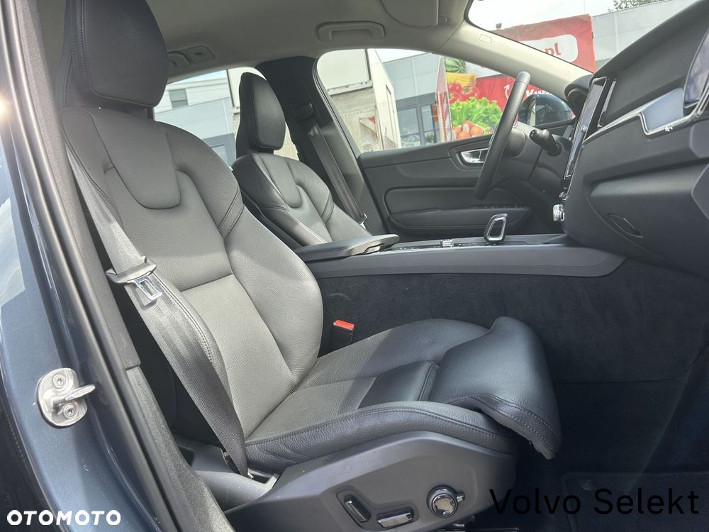 Volvo XC 60 - 24