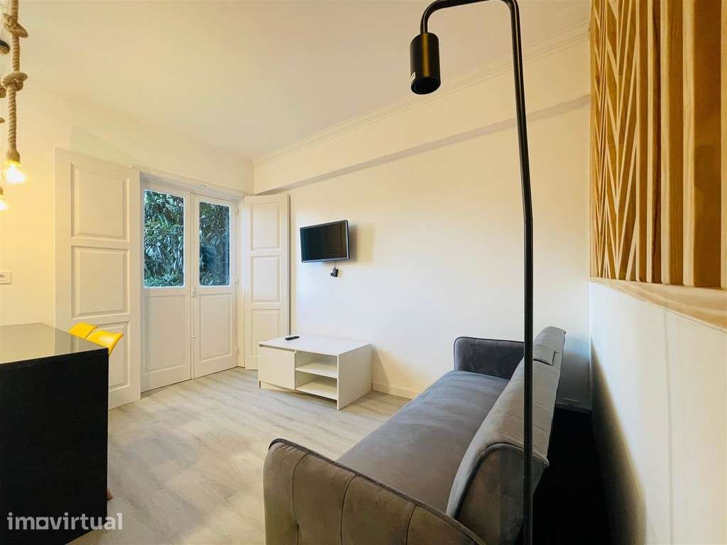 Apartamento T0 na zona da Alta da cidade junto à Universidade de Coimb - Grande imagem: 4/6