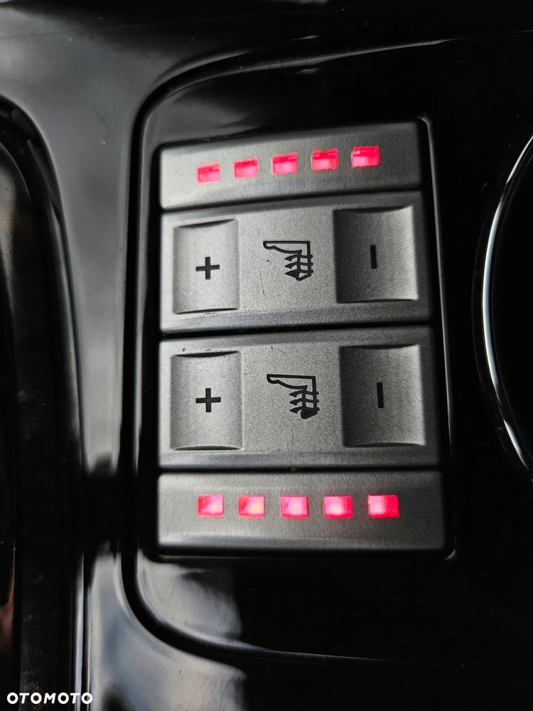 Ford Mondeo 2.0 Ghia Executive - 19