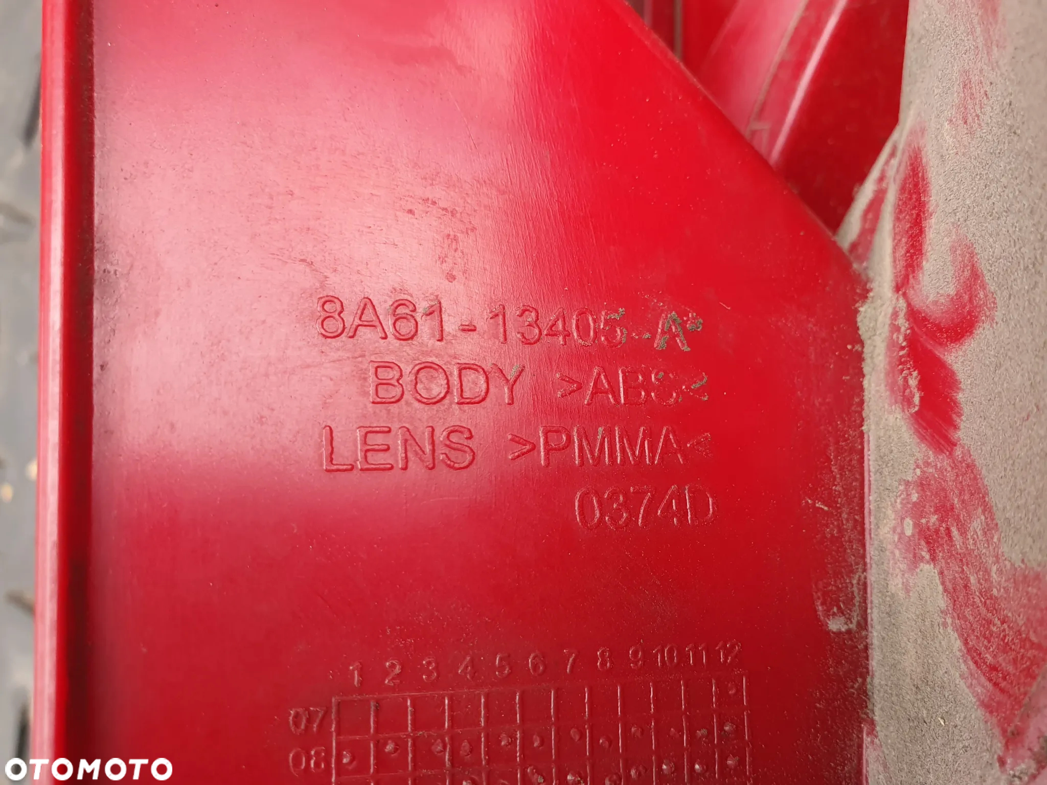FORD FIESTA MK7 LAMPA LEWY TYŁ LEWA TYLNA 8A61-13405-A ORYGINAŁ - 4