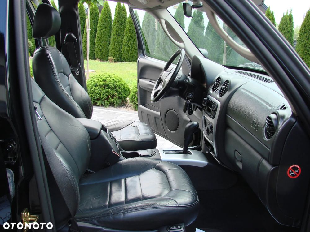 Jeep Cherokee 2.8 CRD Exclusive - 19