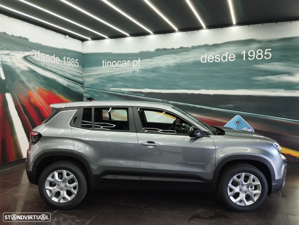 Jeep Avenger 1.2 GSE T3 Altitude - 4