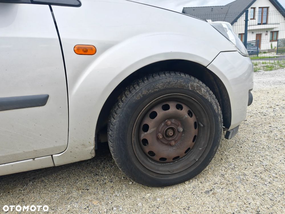 Ford Fiesta - 4