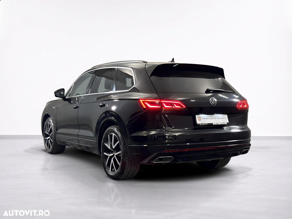 Volkswagen Touareg V6 TDI 4MOTION R-Line - 4