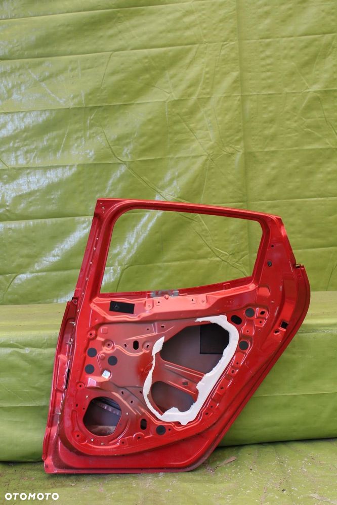 Drzwi Renault Clio V 5 po 2020r. tył prawy - 2