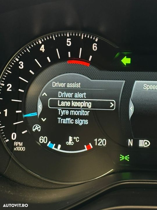 Ford Mondeo 2.0 TDCi Powershift Business - 25