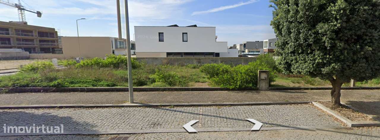LOTE de TERRENO em AREIA – ÁRVORE - Grande imagem: 3/6