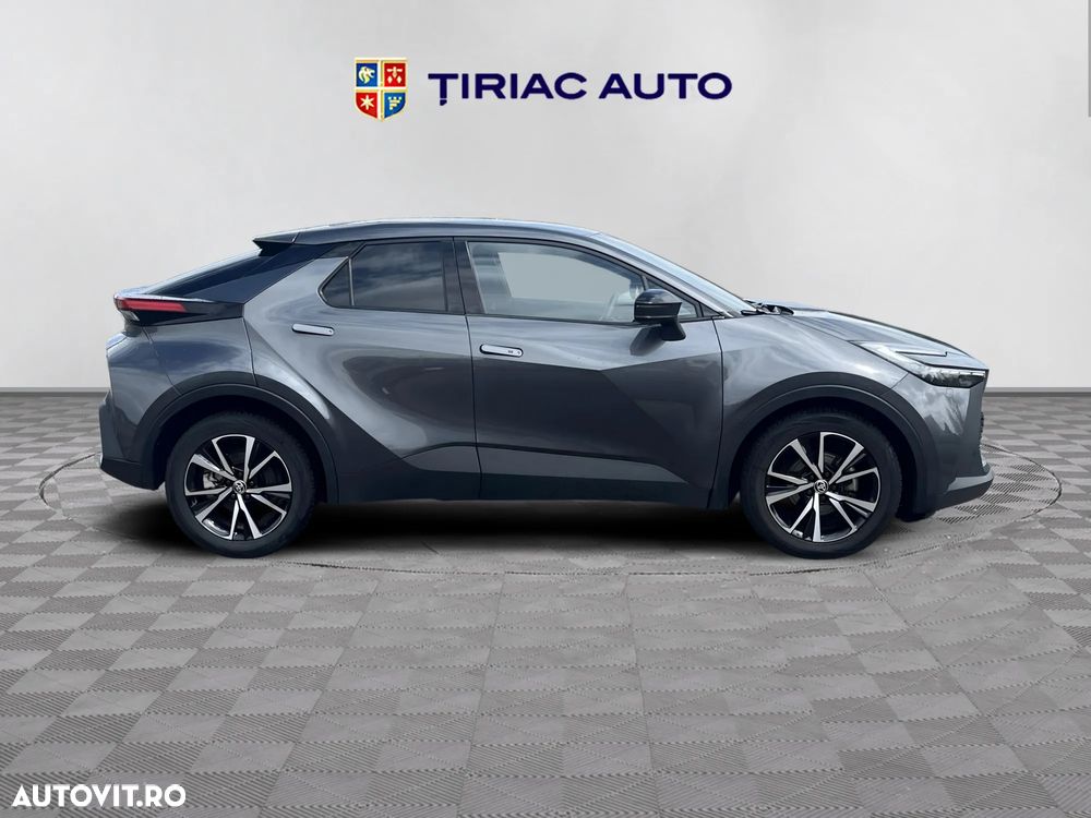 Toyota C-HR - 7