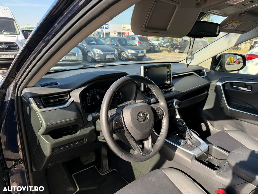 Toyota RAV4 2.5 Hybrid VVT-iE 4x4 Luxury - 10
