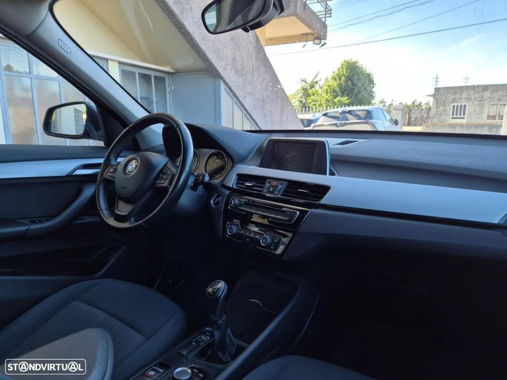 BMW X1 16 d sDrive - 18