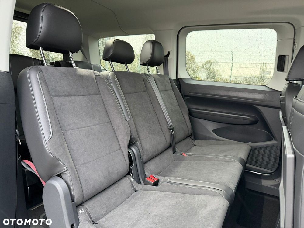 Volkswagen Caddy Caddy silnik: 2,0 l TDI EU6 SCR 90 kW skrzynia biegów: DSG, 7 -biegowa rozstaw osi: 2970 mm - 11