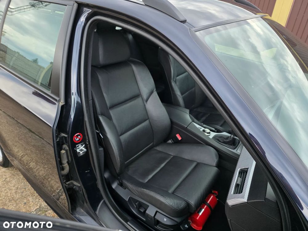BMW Seria 5 530xi - 11