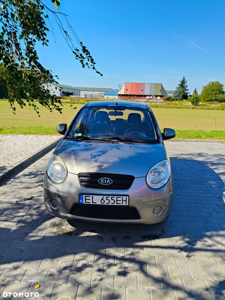 Kia Picanto - 1