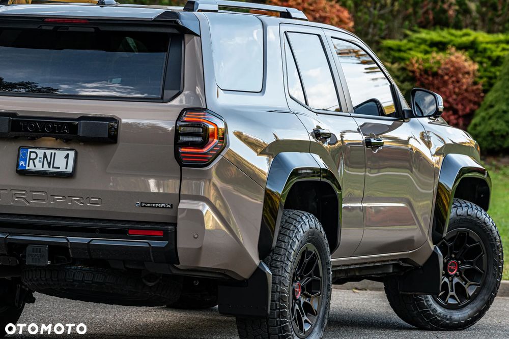 Toyota 4-Runner - 17