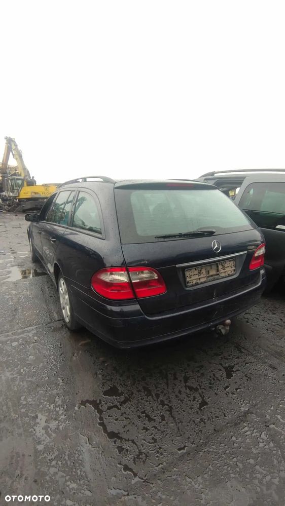 MERCEDES-BENZ KLASA E (S211) E 220 T CDI  2003 2.2 CDI 150 KM OM 646.961 C359 - 3