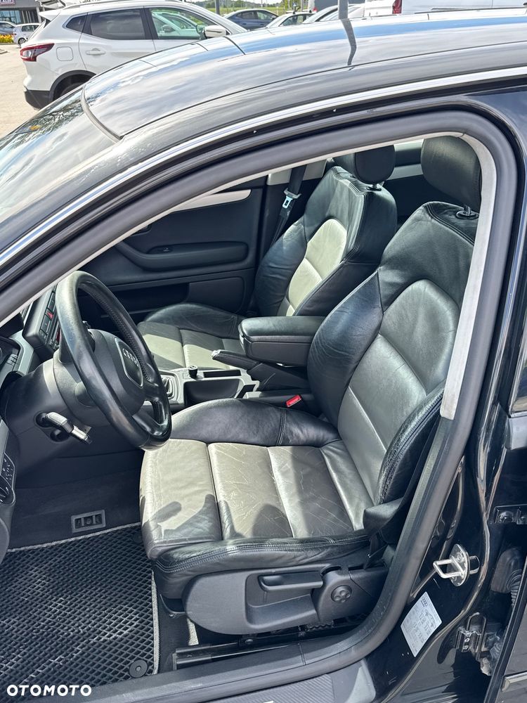 Audi A4 Limousine - 24