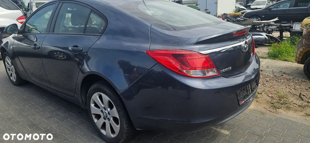 Opel Insignia A 2,0 CDTI 81kW 110KM 2009r 6-bieg manual Z168 hatchback - 4
