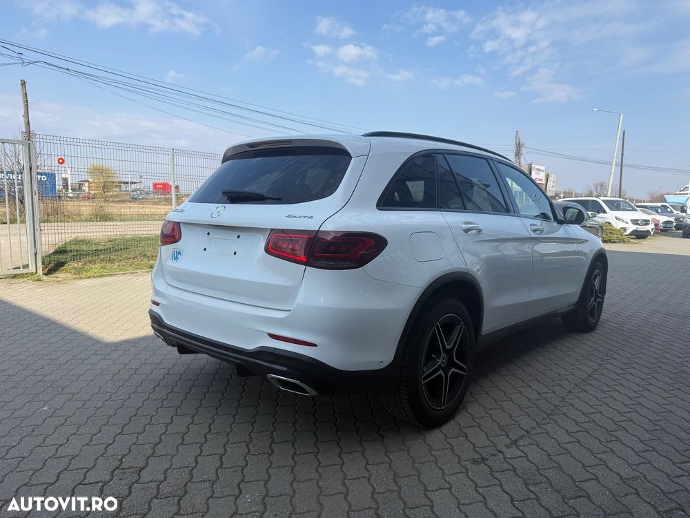 Mercedes-Benz GLC 300 d 4MATIC 9G-TRONIC AMG Line Plus - 14