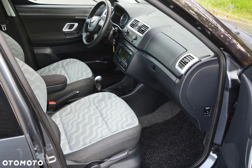 Skoda Roomster 1.6 16V Comfort PLUS EDITION - 6