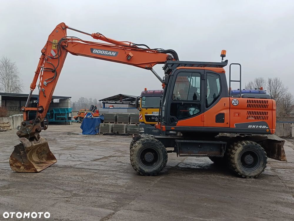 Doosan DX140 Szybkozlacze / - 14