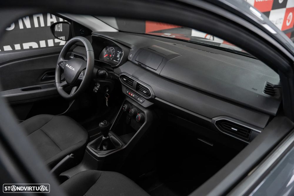 Dacia Jogger 1.0 TCe Essential 7L - 18