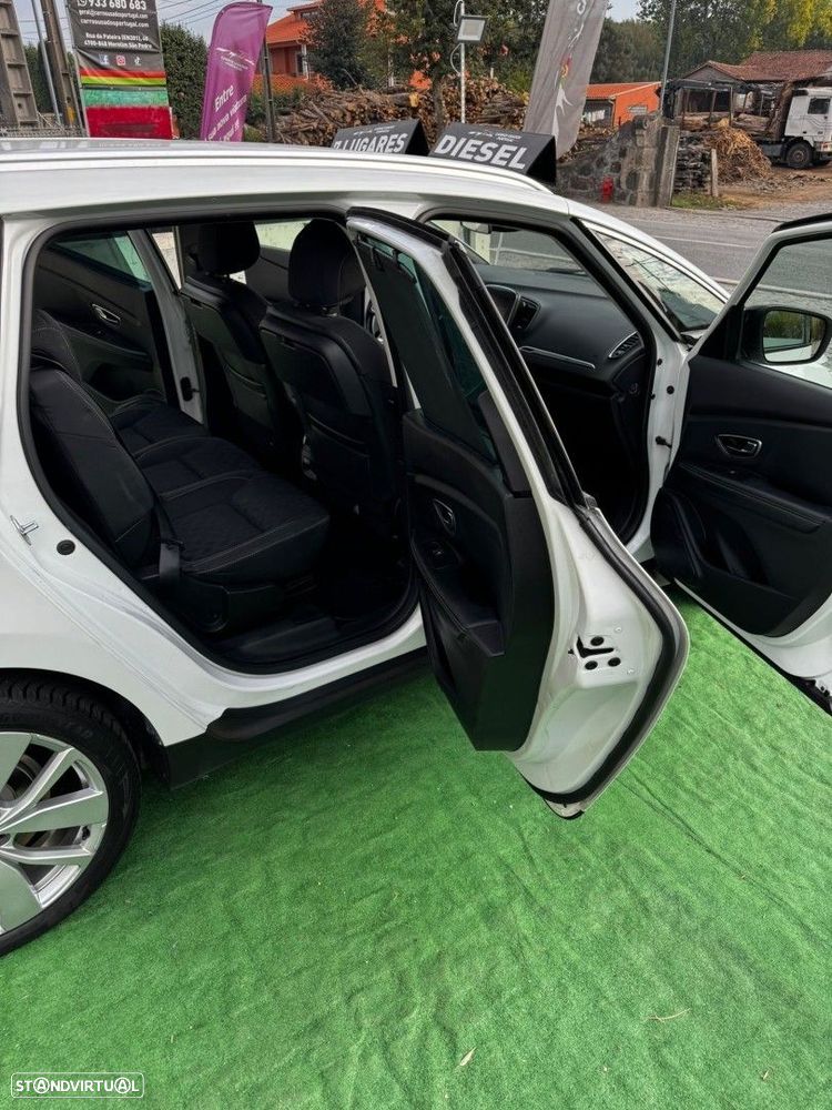 Renault Grand Scénic BLUE dCi 150 Deluxe-Pack LIMITED - 11