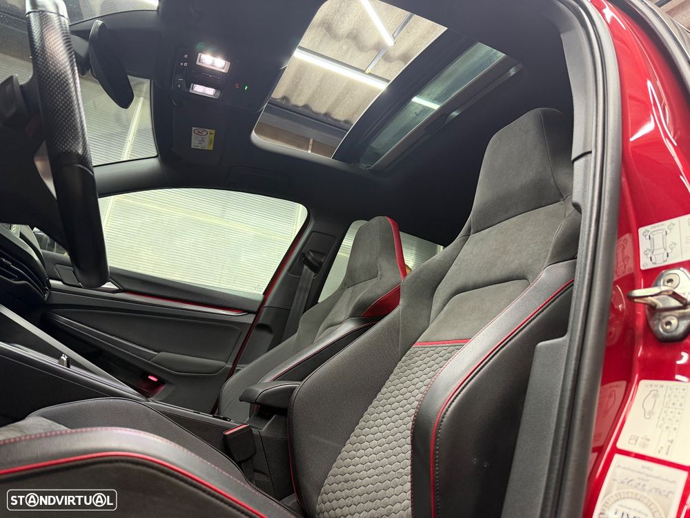 VW Golf 2.0 TSI GTI Clubsport DSG - 31