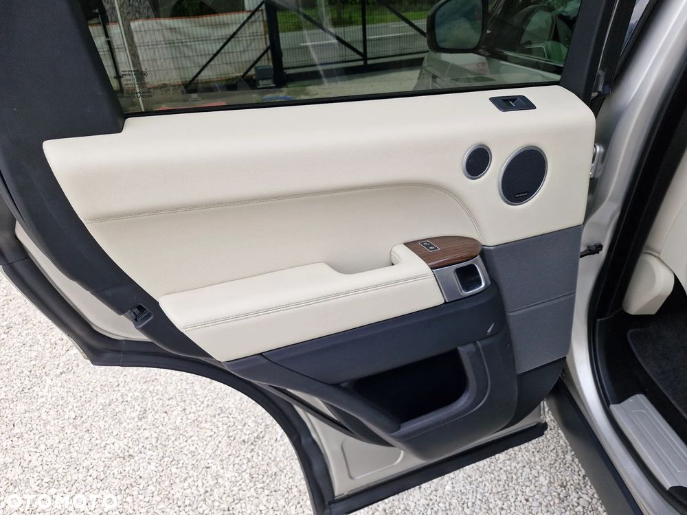 Land Rover Range Rover Sport - 19