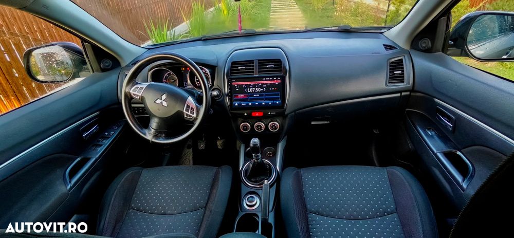Mitsubishi ASX 1.8 DID 4WD Instyle U06 - 8