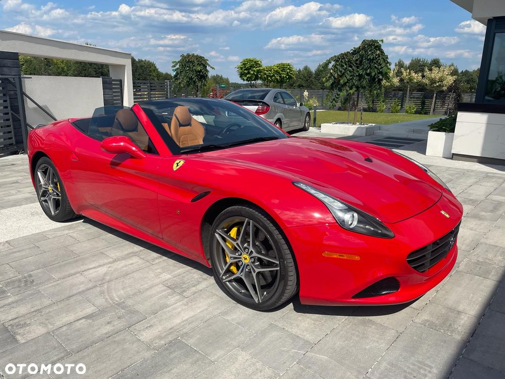 Ferrari California - 1