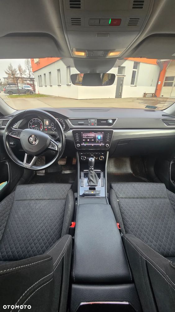 Skoda Superb 2.0 TSI Style DSG - 10